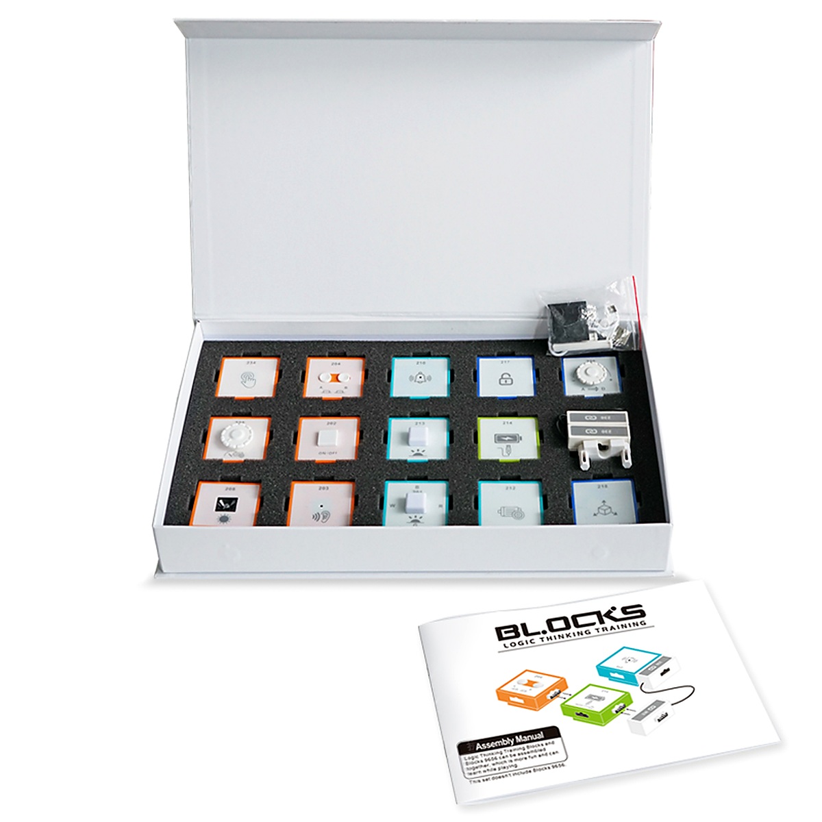 STEM logic training blocks for circuit exploration and hands-on learning